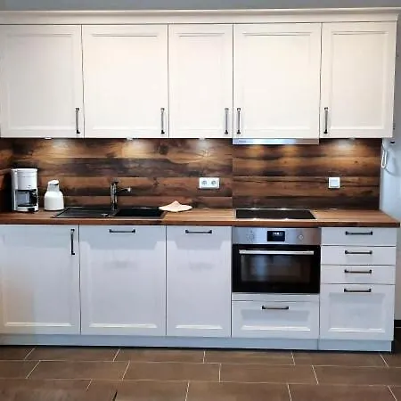 Vineta-app-15 * 塞巴特黑灵斯多夫